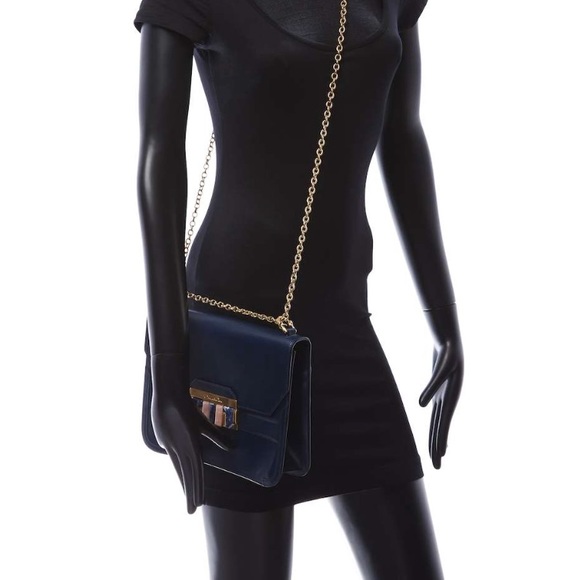 Oscar de la Renta
Large Madison Crossbody bag - Picture 8 of 8